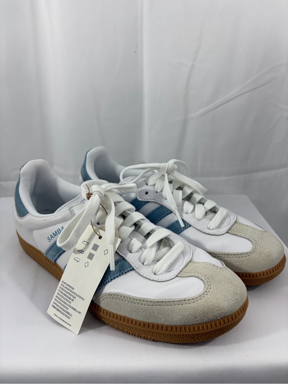 NWT adidas Grand Court 3.0 Women’s Size 8.5 White & Blue Sneakers